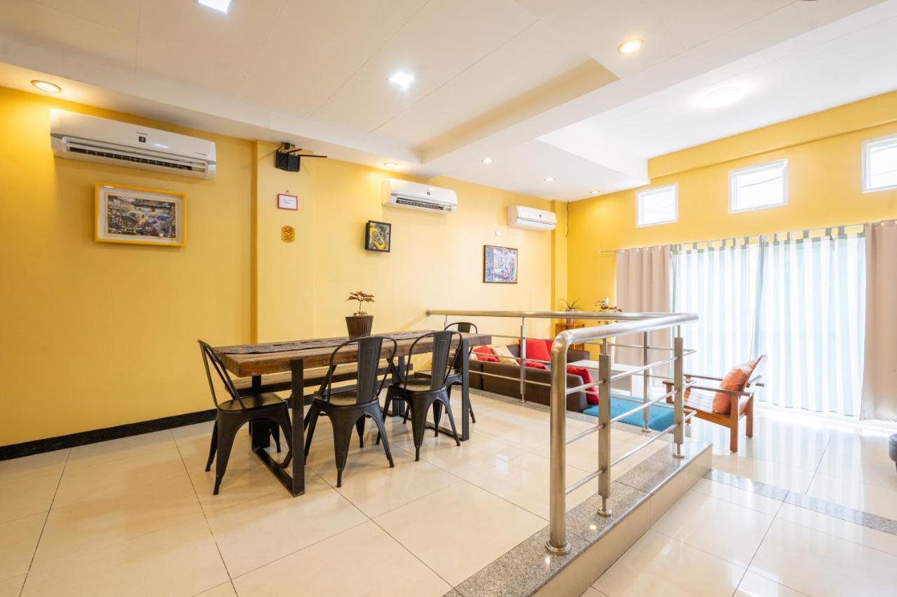 Casa Heradurra Uno/Dos Manila Kültér fotó