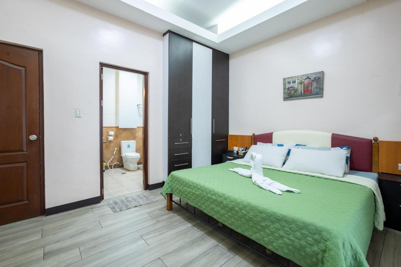 Casa Heradurra Uno/Dos Manila Kültér fotó