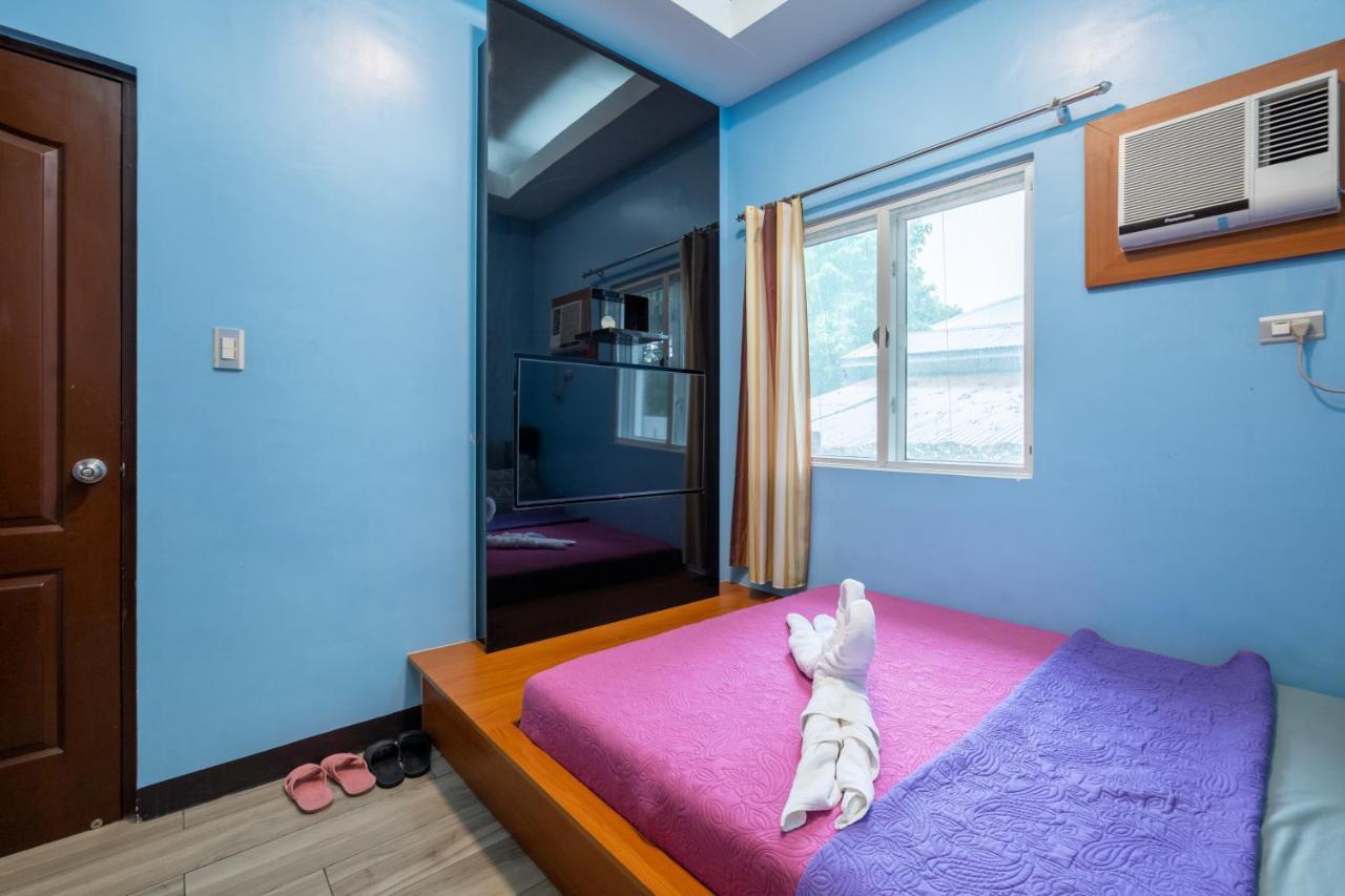 Casa Heradurra Uno/Dos Manila Kültér fotó